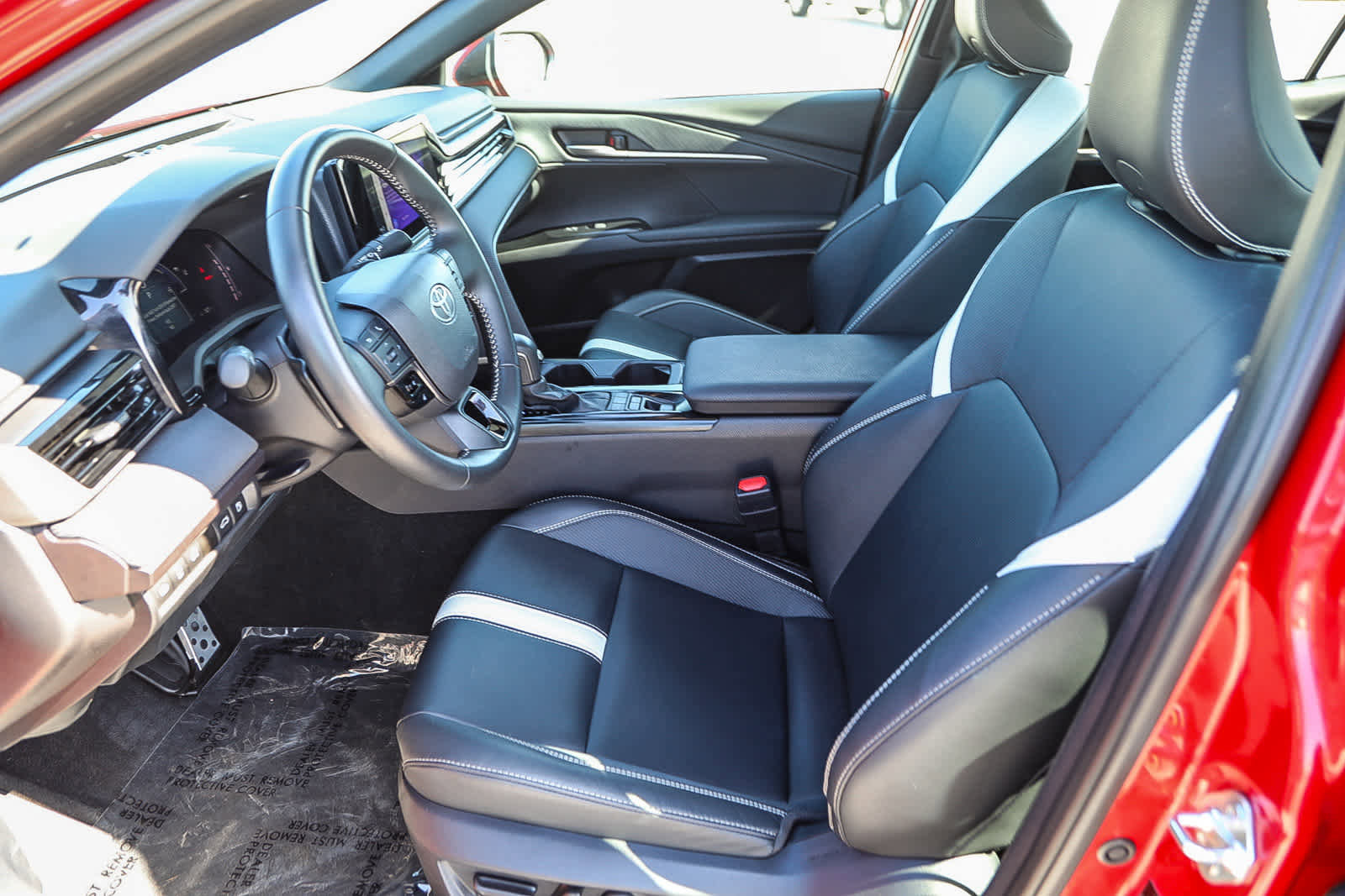 Certified 2025 Toyota Camry SE image 18