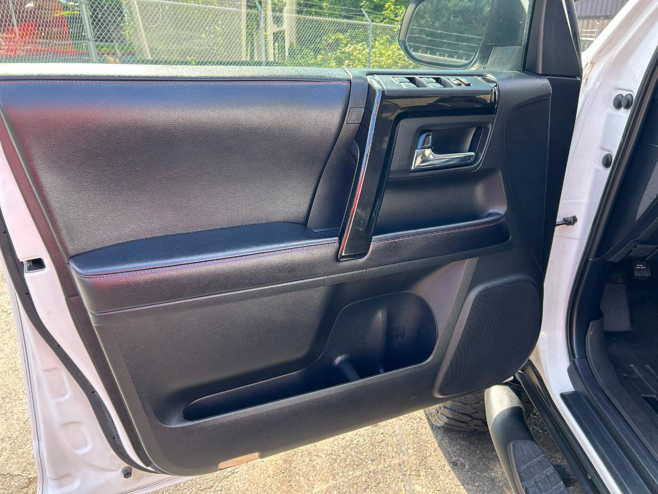 Used 2017 Toyota 4Runner TRD Off-Road Premium image 14