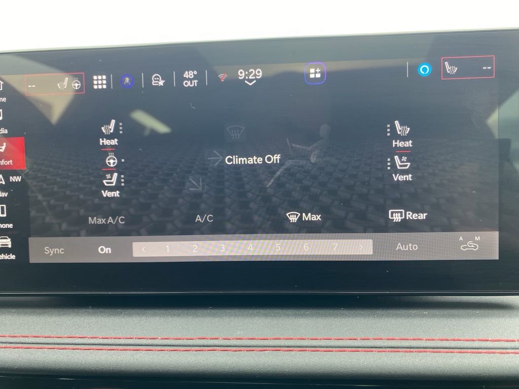 Used 2024 Dodge Hornet R/T Plus w/ Tech Pack Plus w/o Parking image 41