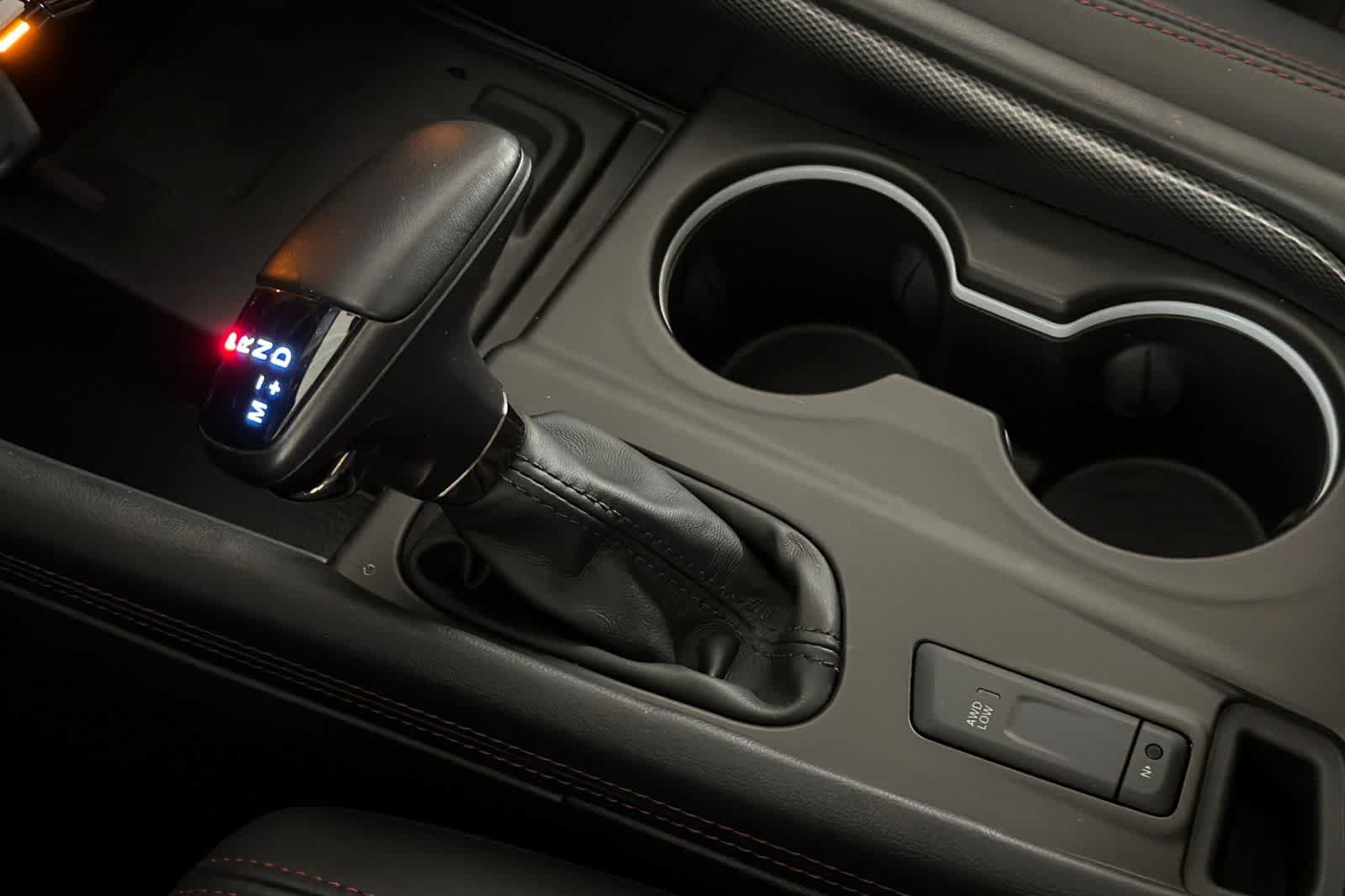Used 2021 Dodge Durango R/T w/ Technology Group AWD/4WD image 22