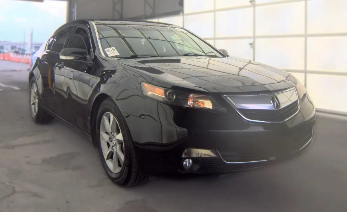 Used 2013 Acura TL w/ Technology Package FWD image 3
