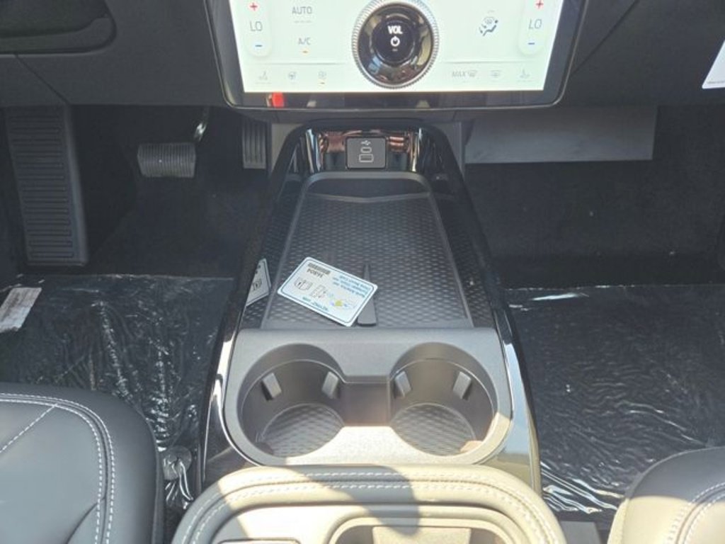 New 2025 Ford Mustang Mach-E Select w/ Comfort Package Lite image 31