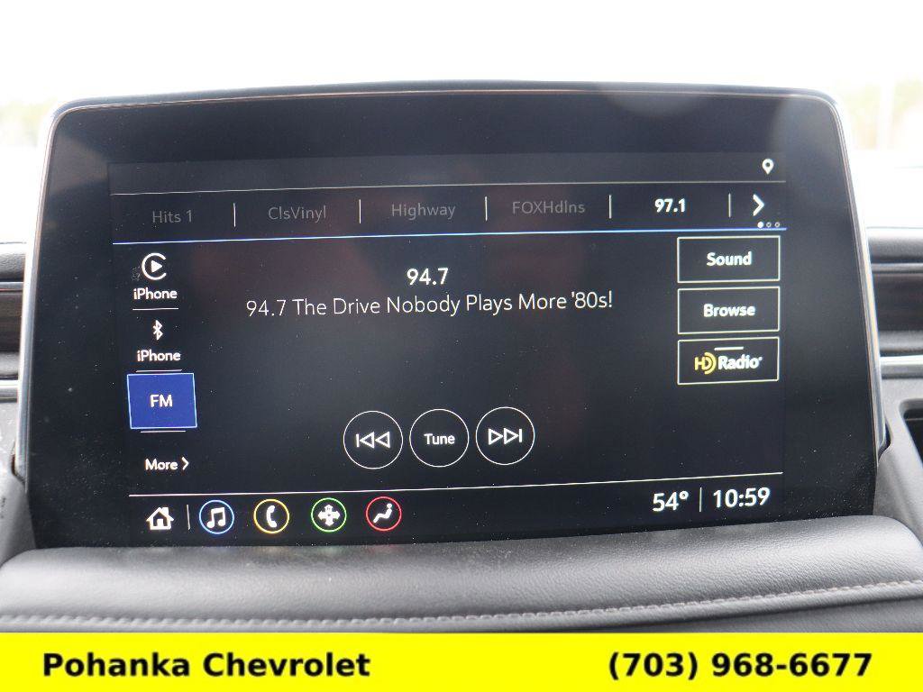 Used 2021 Chevrolet Suburban Z71 image 16