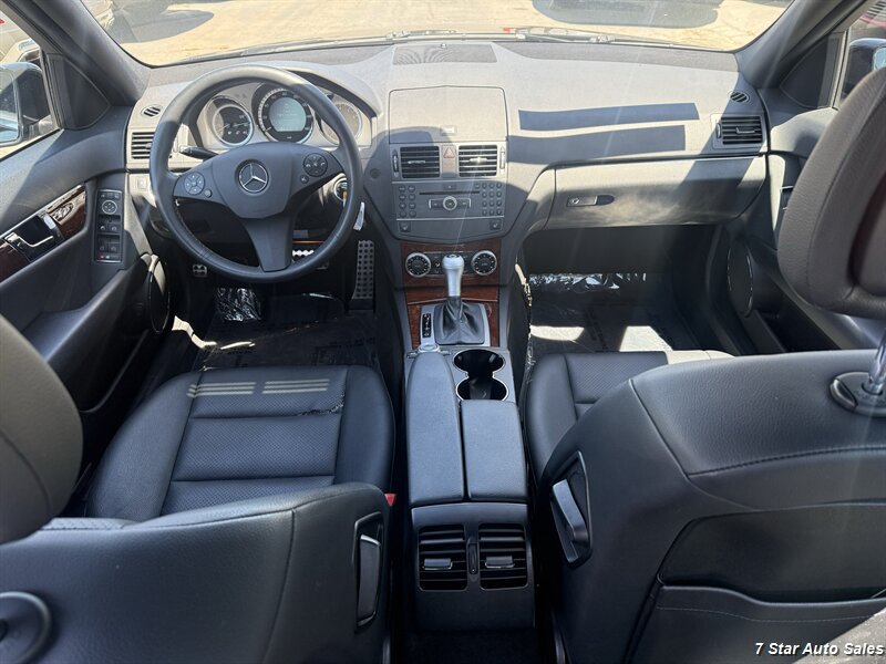 Used 2011 Mercedes-Benz C 300 Sedan image 11