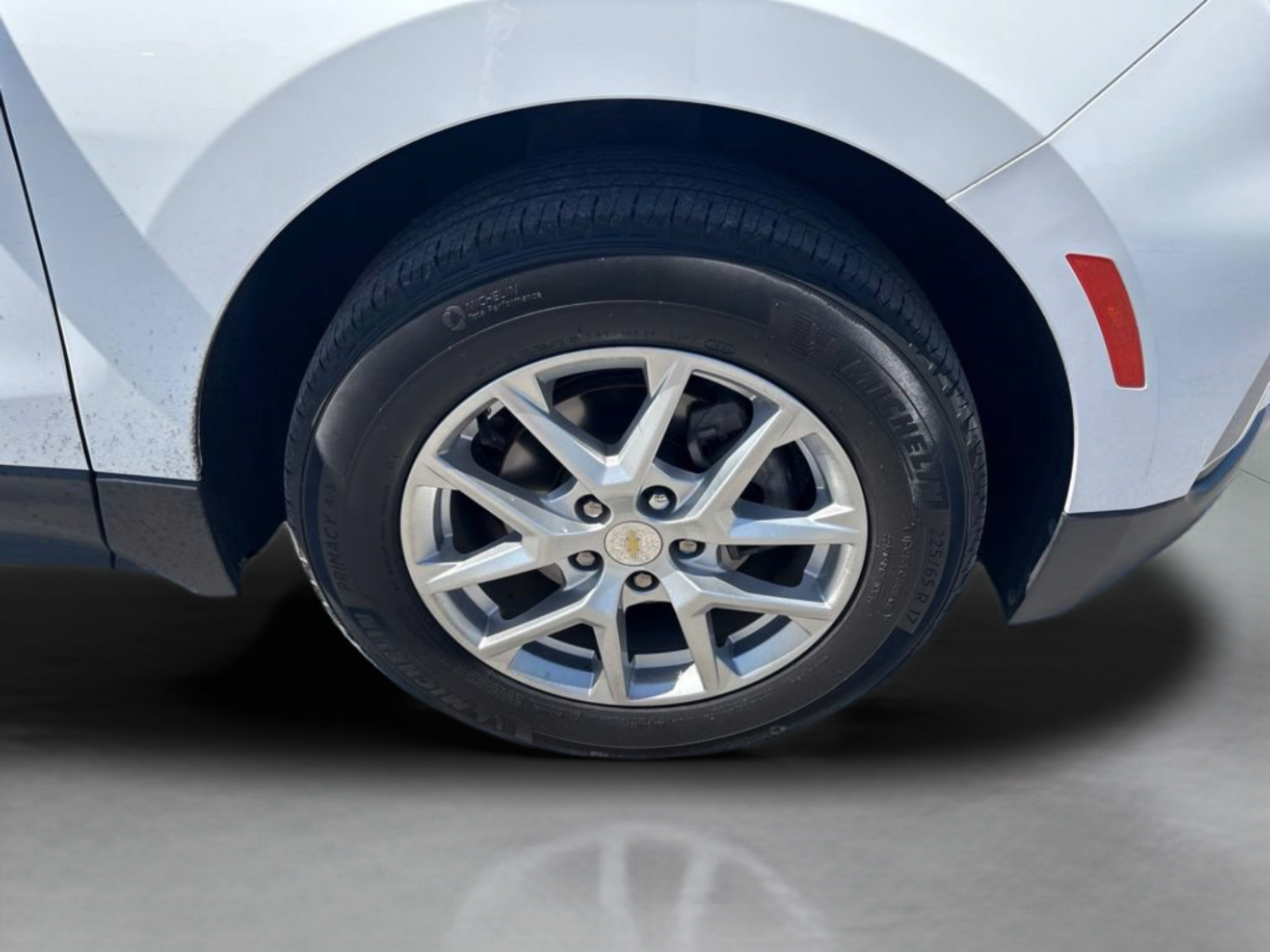 Used 2022 Chevrolet Equinox LT FWD image 36