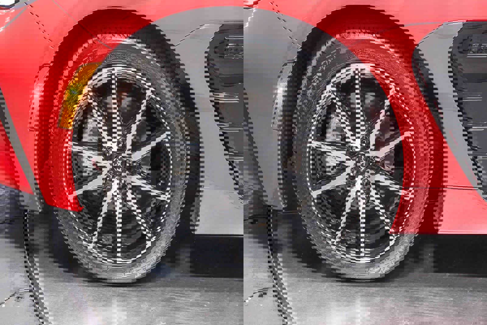 Used 2025 Toyota GR86 w/ ALL Weather Mat Package (TMS) image 10