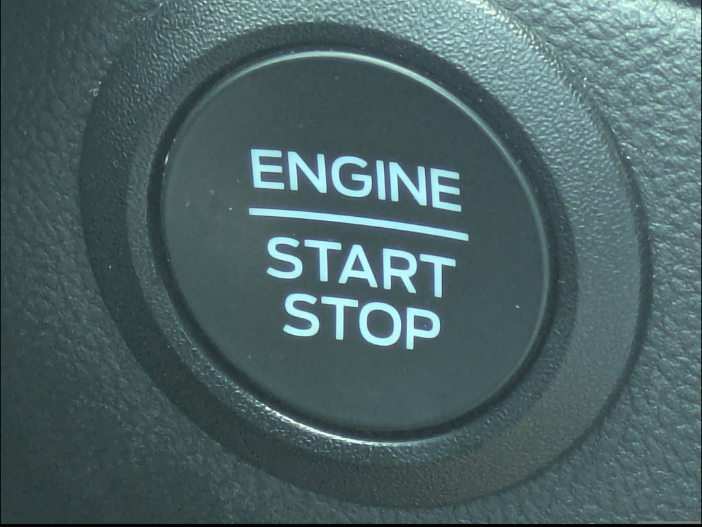 Used 2025 Ford Escape ST-Line FWD image 30