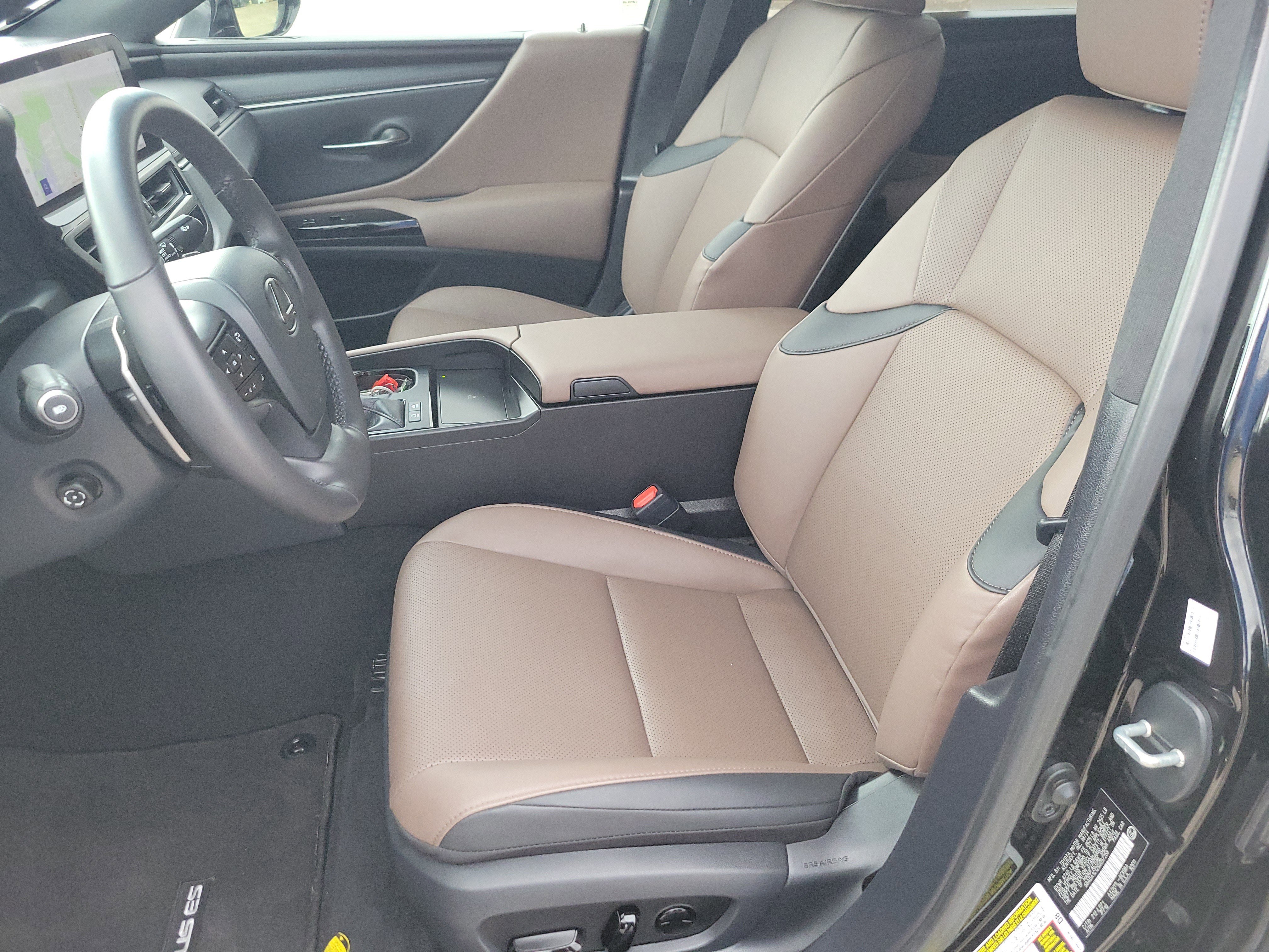 Used 2025 Lexus ES 300h 4DR FWD image 13