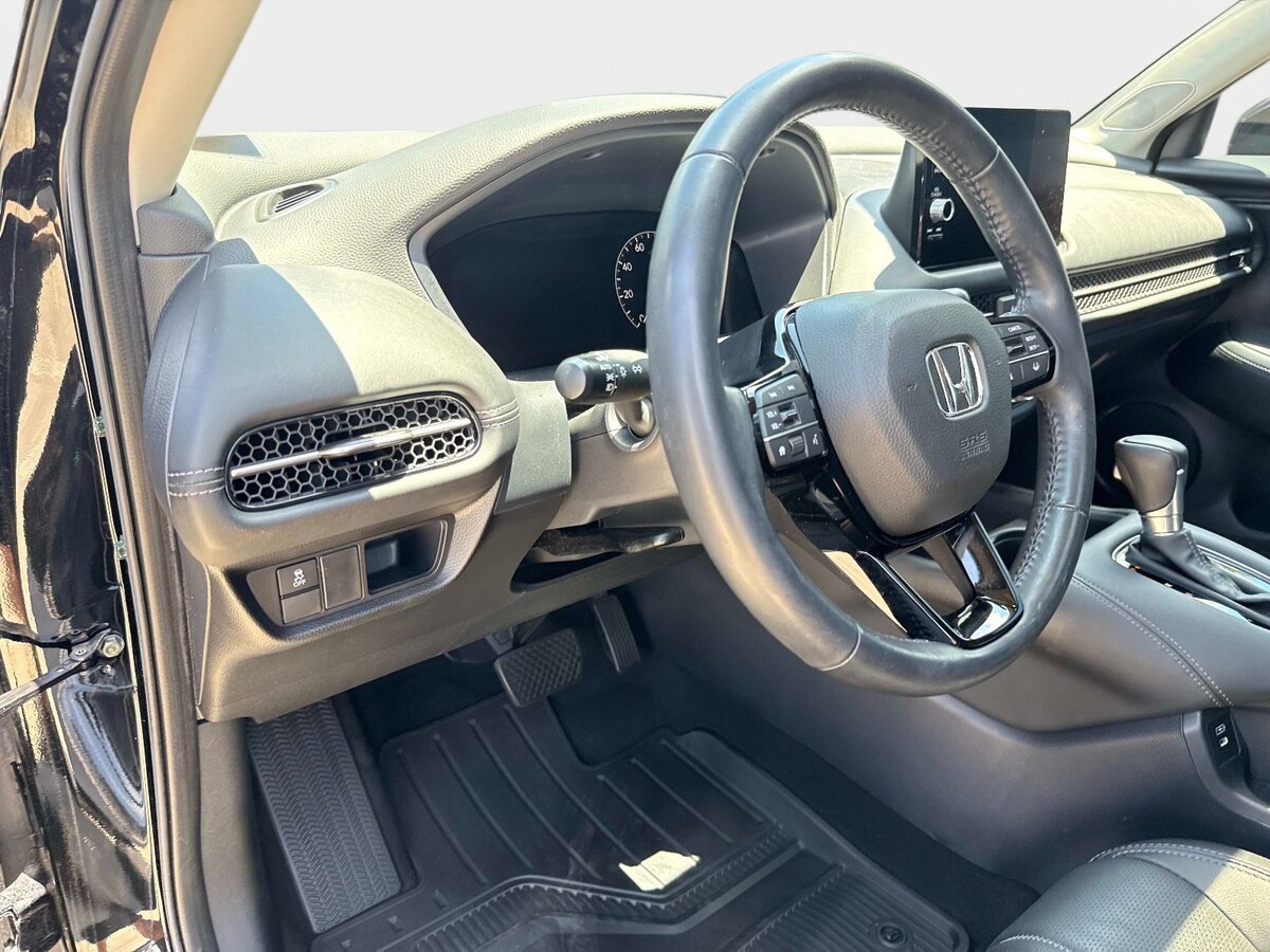 Used 2024 Honda HR-V EX-L image 18