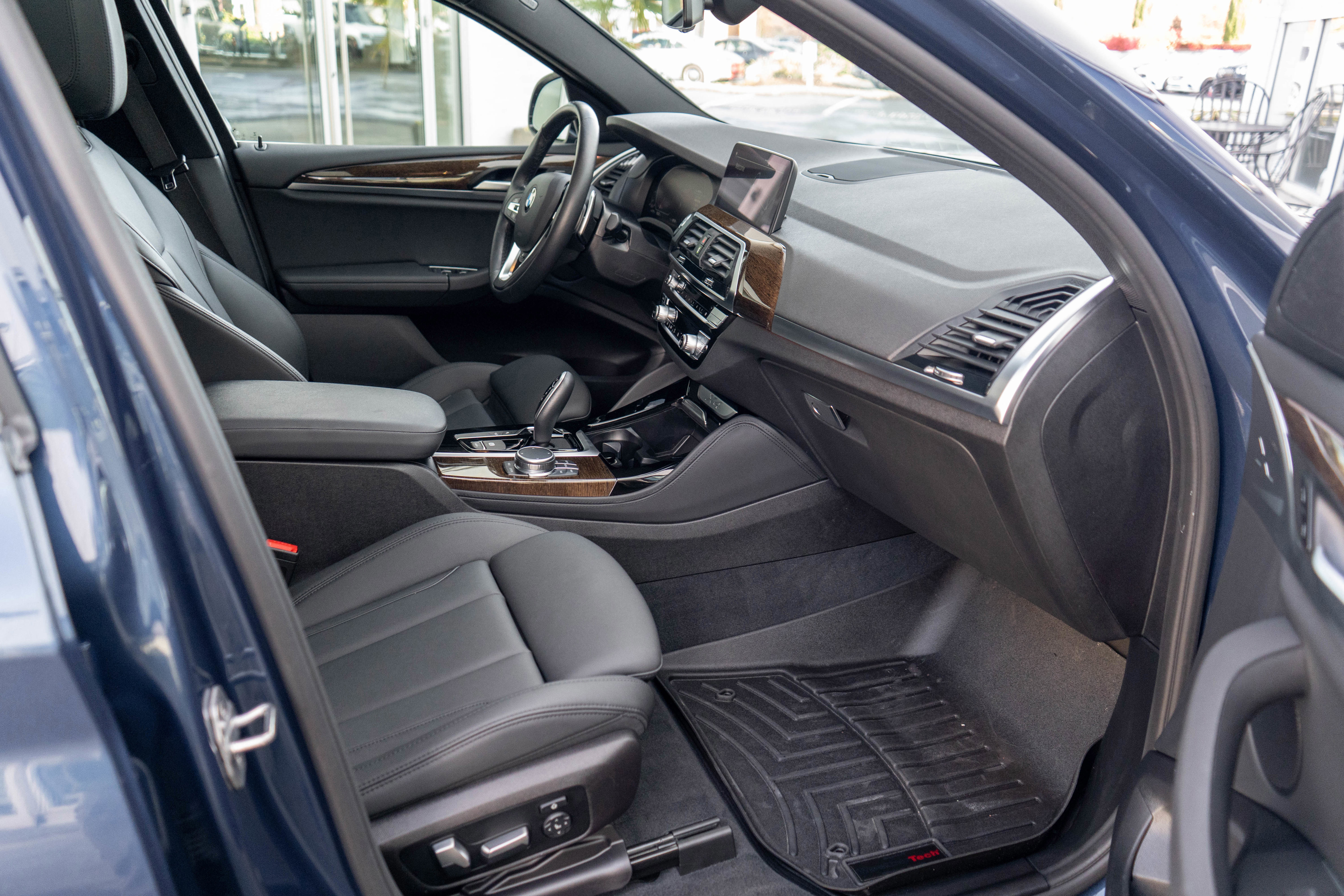 Used 2020 BMW X4 xDrive30i w/ Convenience Package image 30