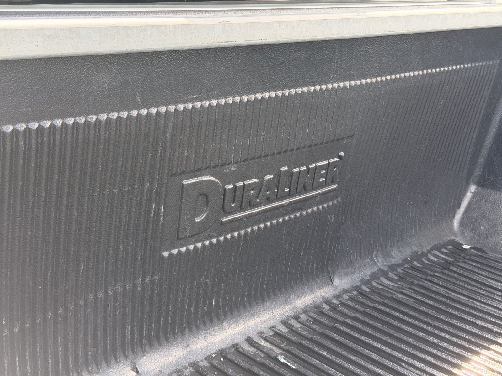 Used 2025 Chevrolet Silverado 1500 W/T RWD image 35