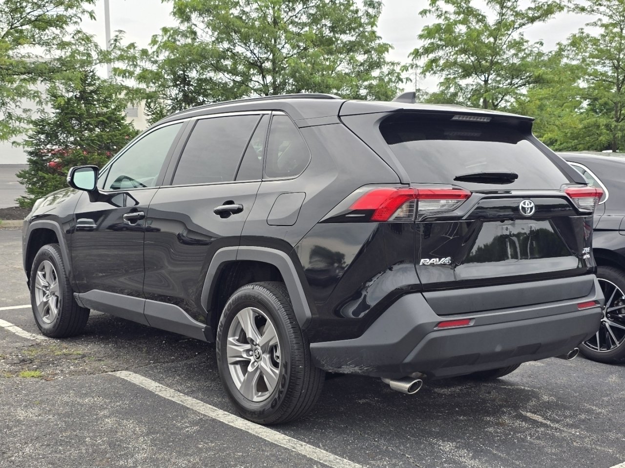 Certified 2025 Toyota RAV4 XLE w/ Convenience Package AWD/4WD image 5