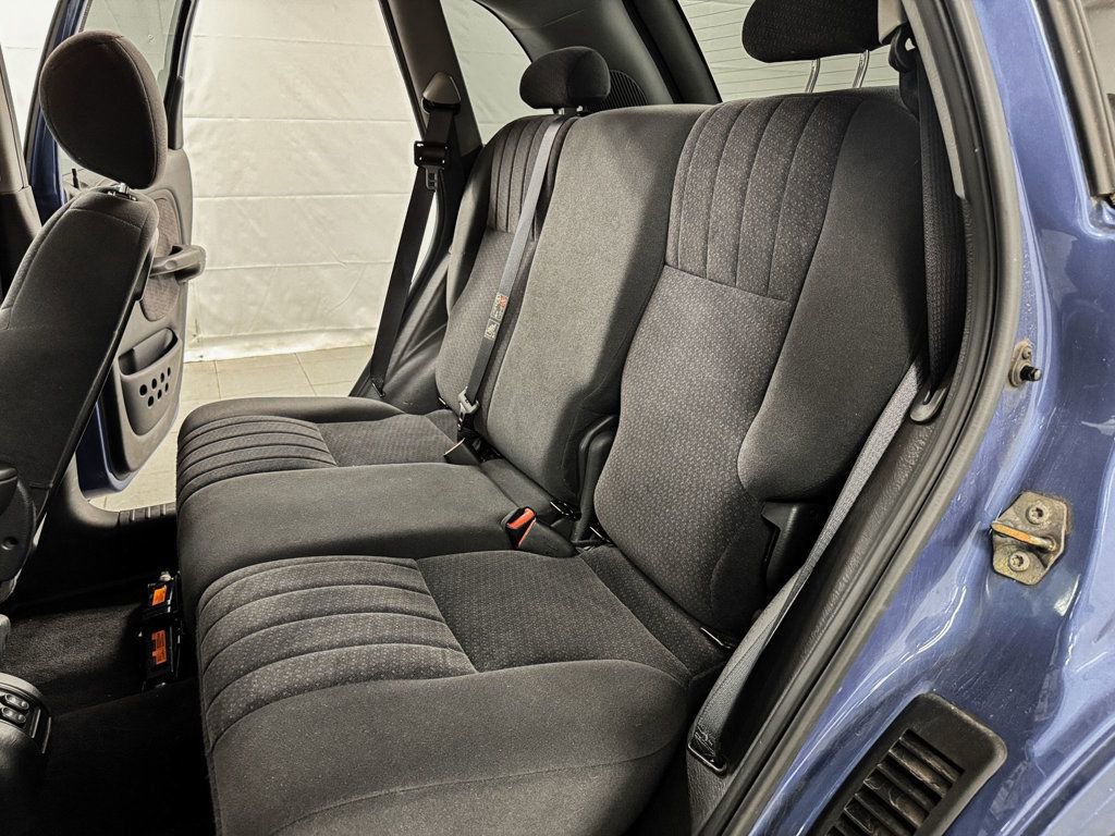 Used 2003 Chrysler PT Cruiser FWD image 10