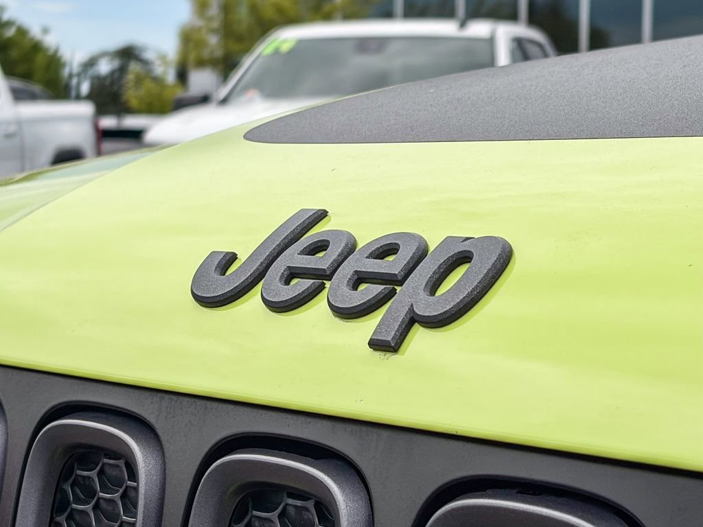 Used 2018 Jeep Renegade Trailhawk image 14