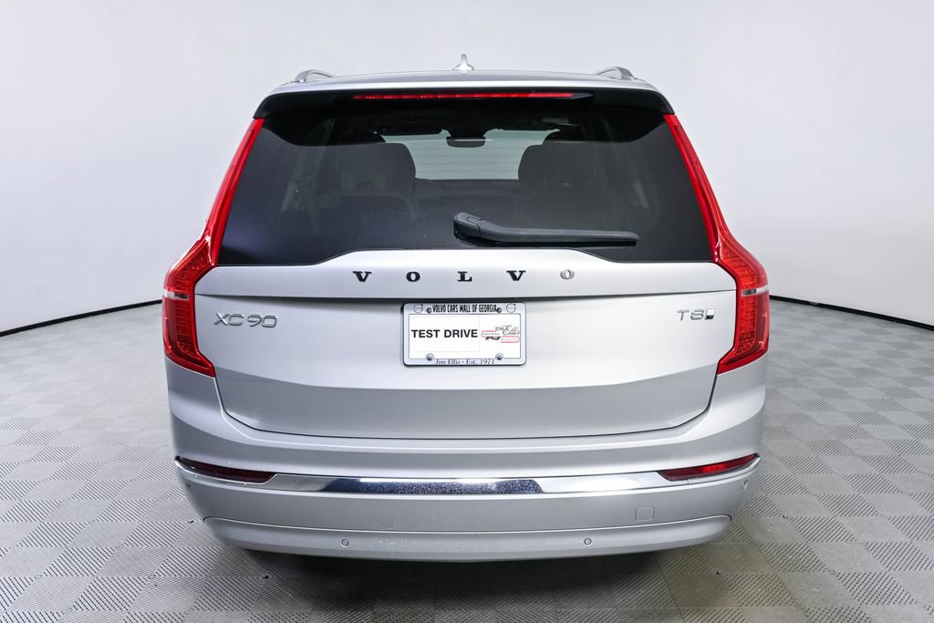 Certified 2025 Volvo XC90 T8 Core w/ Protection Package AWD/4WD image 30