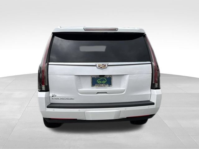 Certified 2020 Cadillac Escalade Luxury AWD/4WD image 4