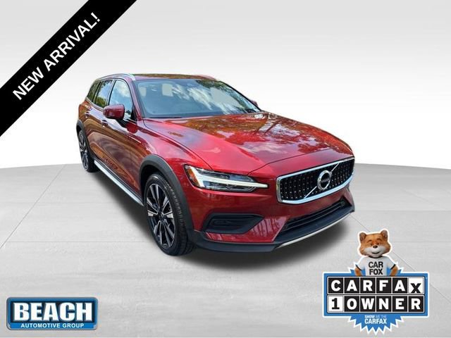 Used 2020 Volvo V60 T5 Cross Country w/ Protection Package Premier