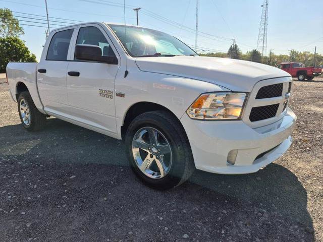Used 2015 RAM 1500 Express image 3