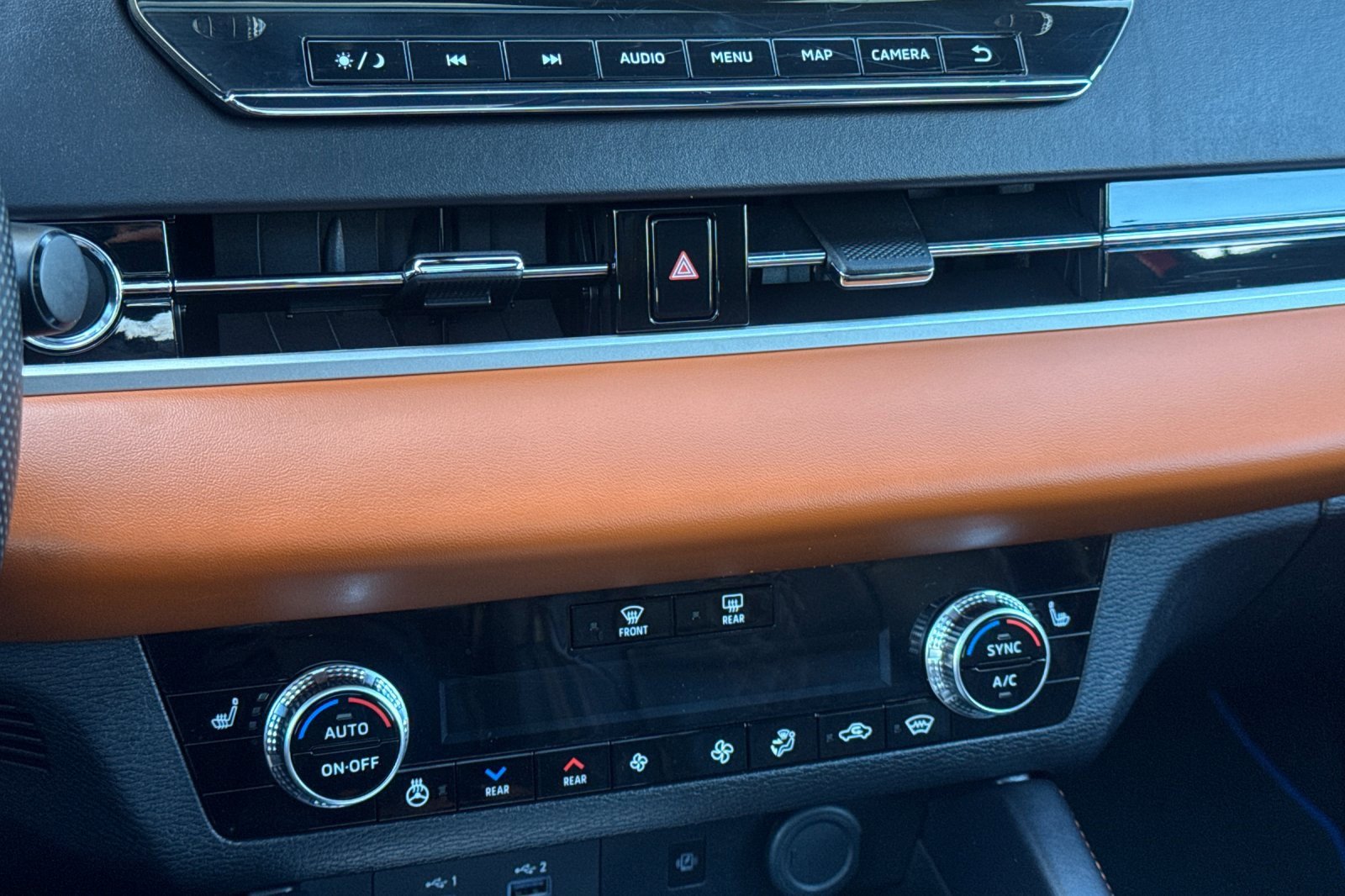 Used 2025 Mitsubishi Outlander SEL Black Edition image 25