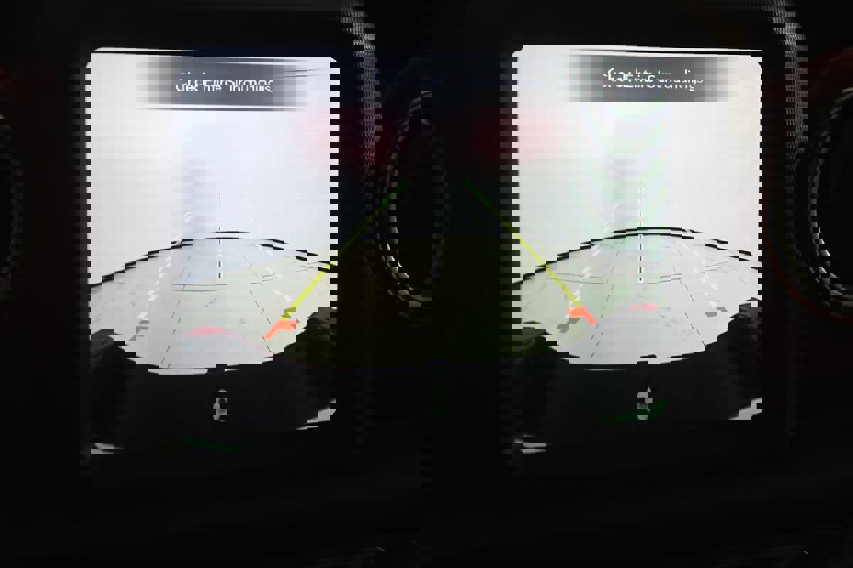 Used 2022 Jeep Gladiator Rubicon w/ Cold Weather Group image 10