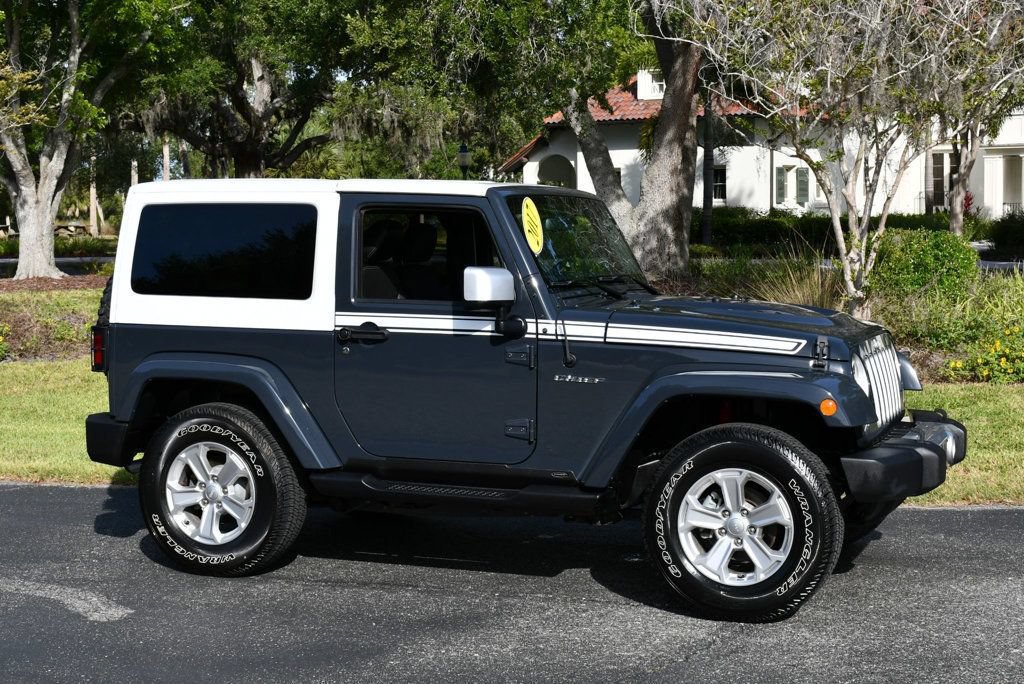Used 2017 Jeep Wrangler Sahara w/ Quick Order Package 24E Chief AWD/4WD image 8