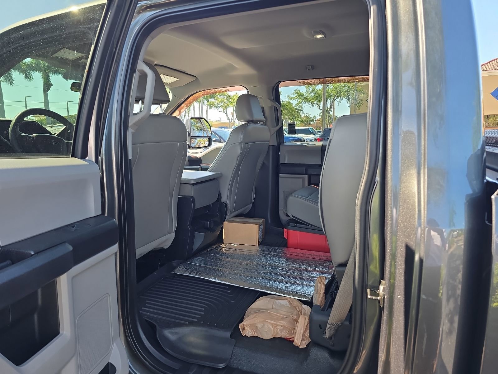 Used 2018 Ford F450 XL w/ Power Equipment Group AWD/4WD image 4