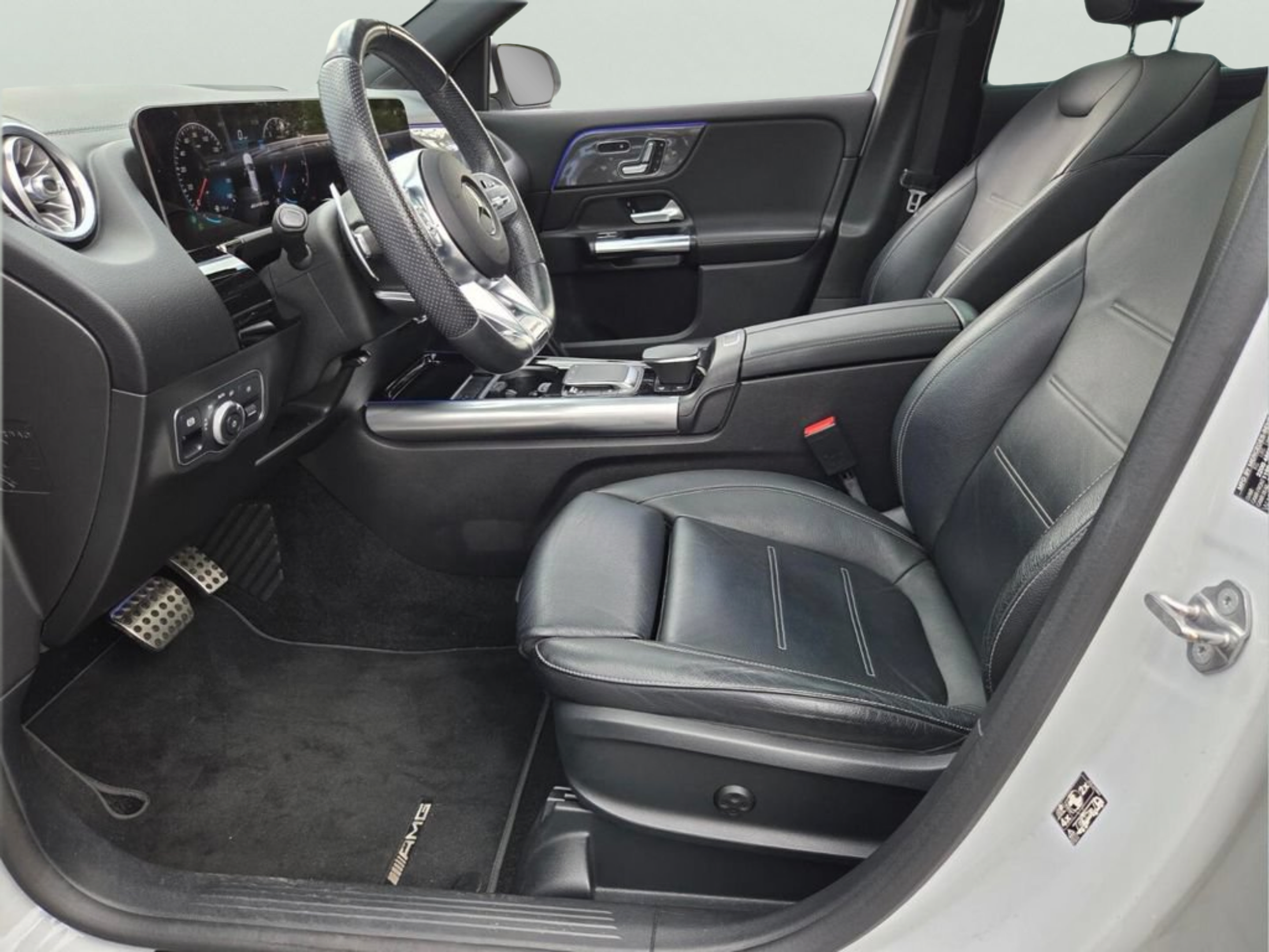 Used 2021 Mercedes-Benz GLA 35 AMG 4MATIC image 9