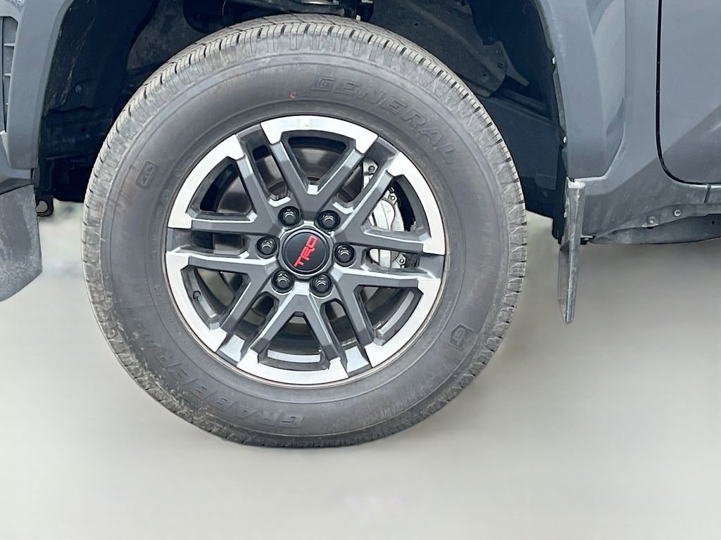 Used 2024 Toyota Tacoma TRD Sport image 27