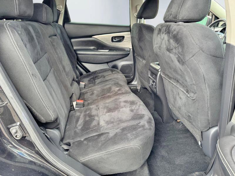 Used 2018 Nissan Murano S AWD/4WD image 18