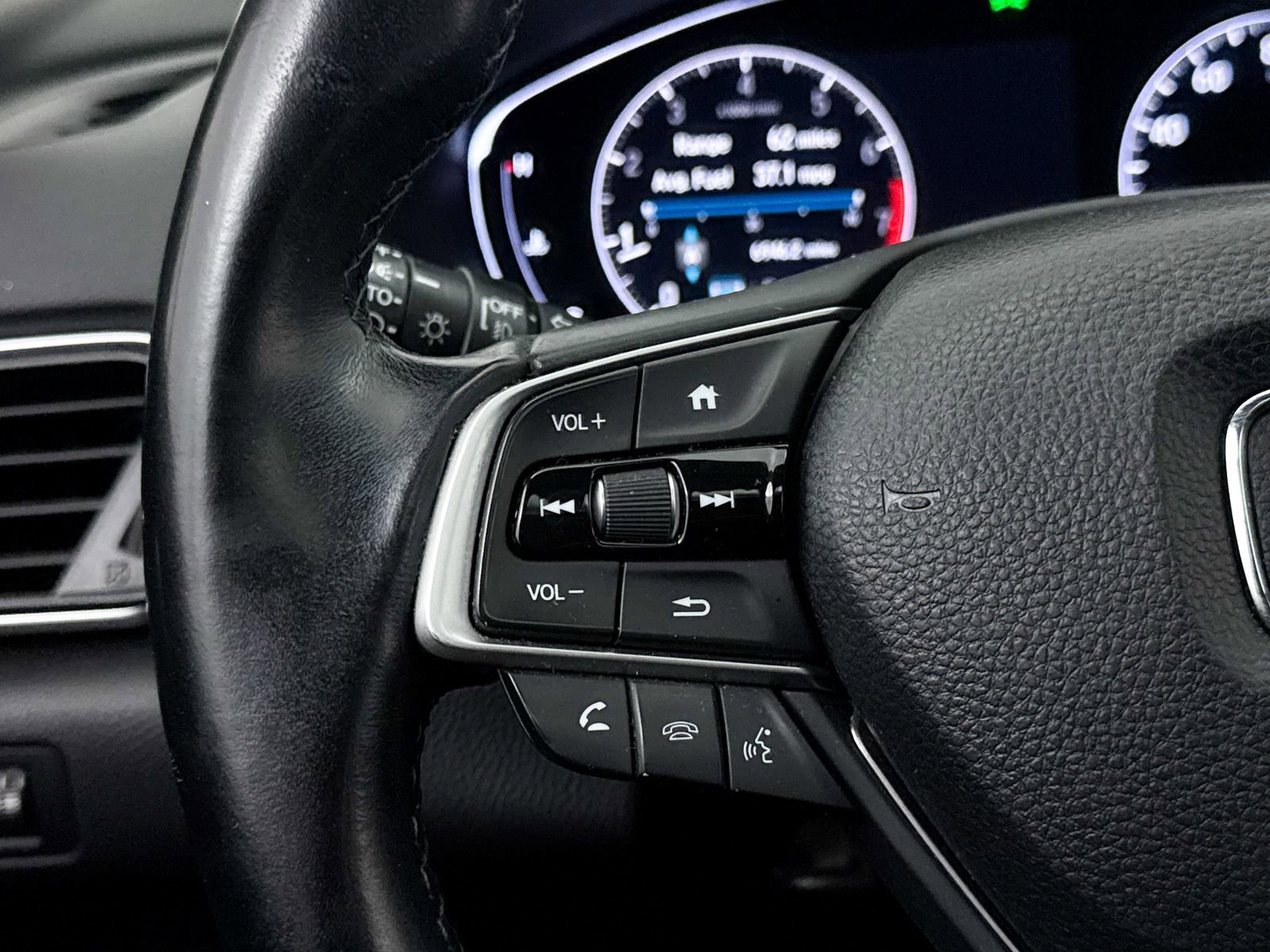 Used 2018 Honda Accord EX-L image 29