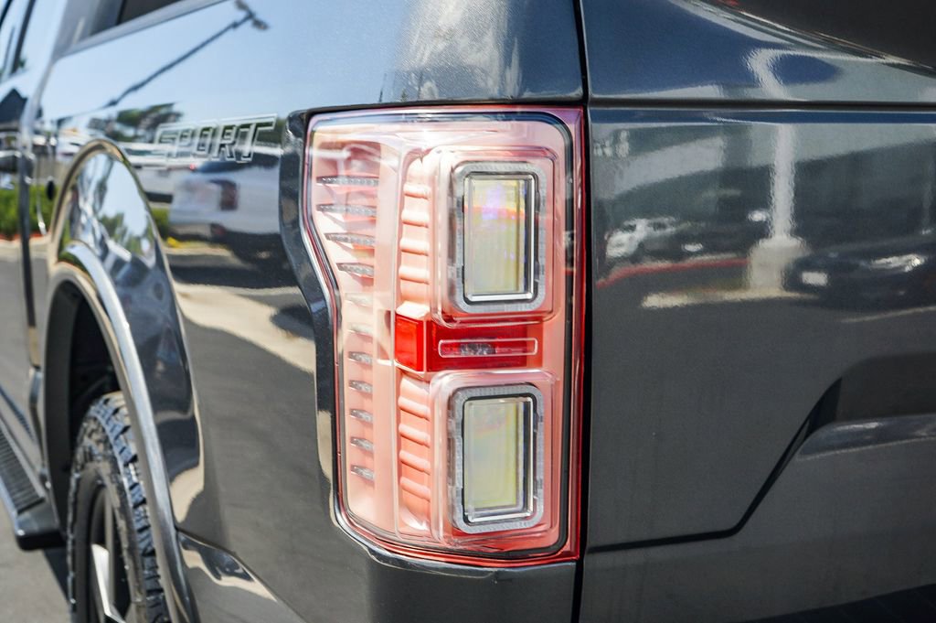 Used 2018 Ford F150 XLT w/ Equipment Group 302A Luxury image 9