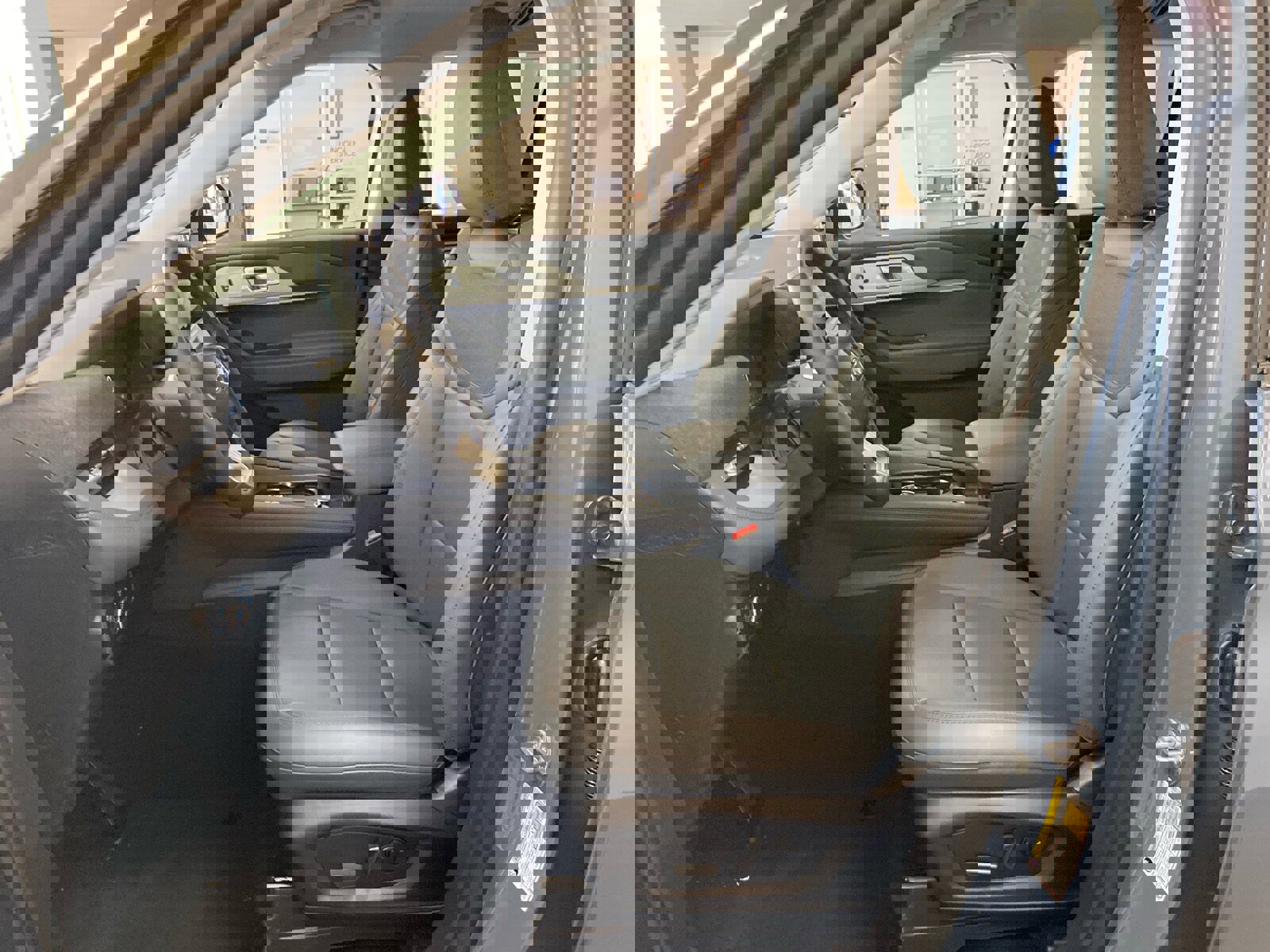 New 2026 Ford Explorer Active w/ Active Comfort Package image 40