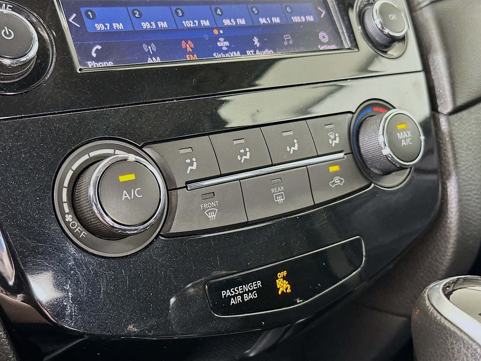 Used 2020 Nissan Rogue S FWD image 22