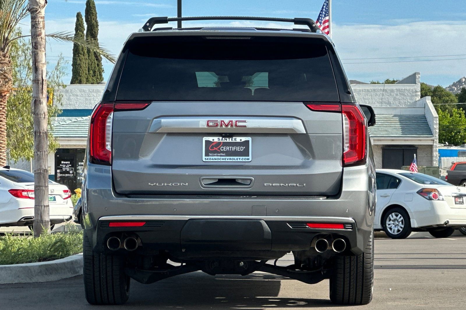 Used 2021 GMC Yukon Denali w/ Denali Ultimate Package AWD/4WD image 5