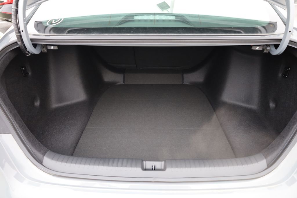 New 2025 Honda Accord Touring image 7