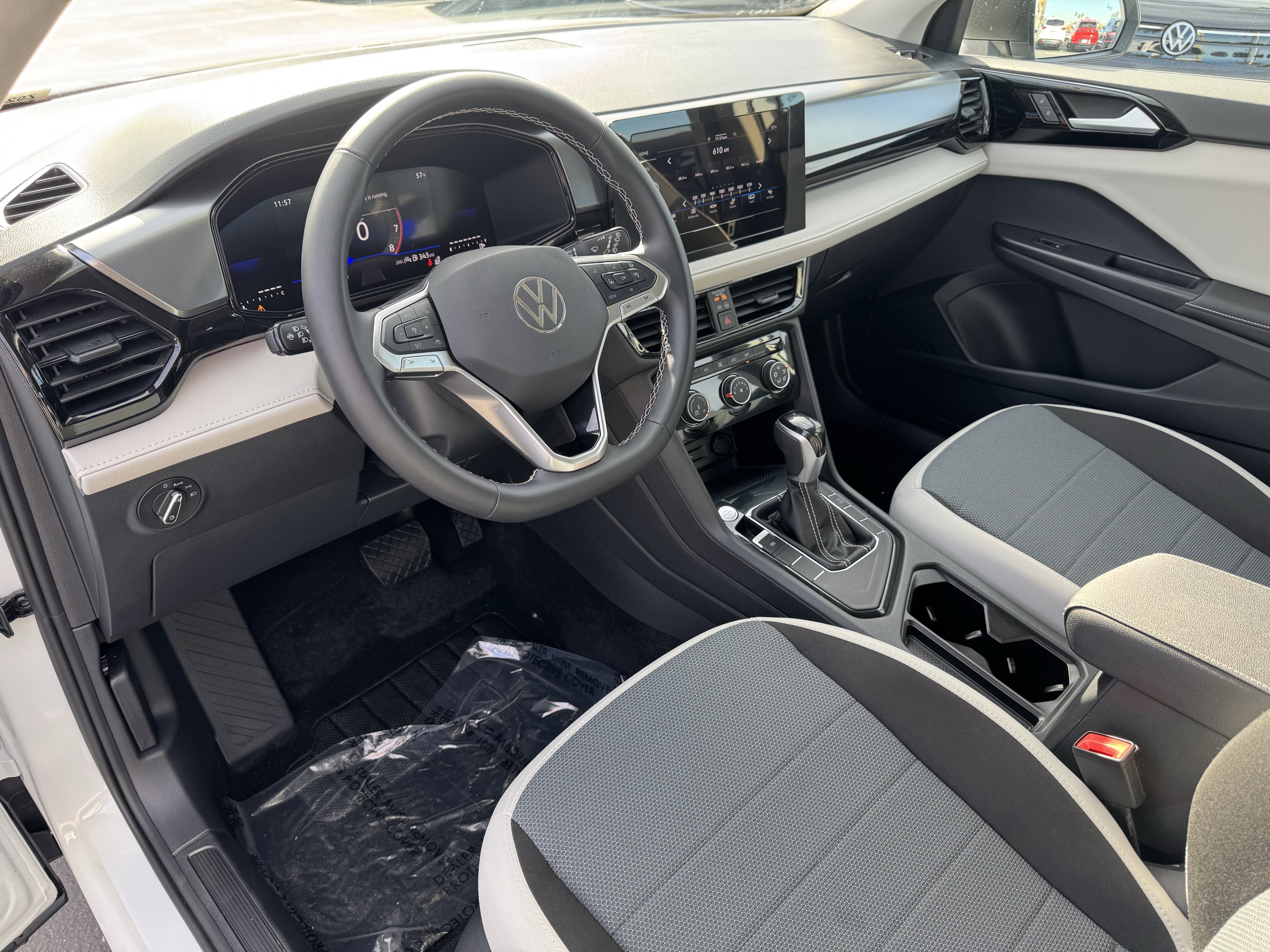 Used 2025 Volkswagen Taos S image 16