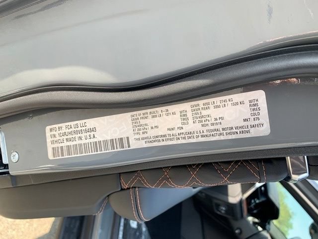 New 2027 Jeep Grand Cherokee Summit AWD/4WD image 20