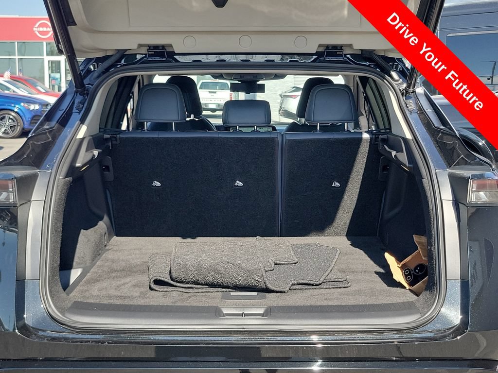 Used 2025 Nissan Ariya Platinum AWD/4WD image 26