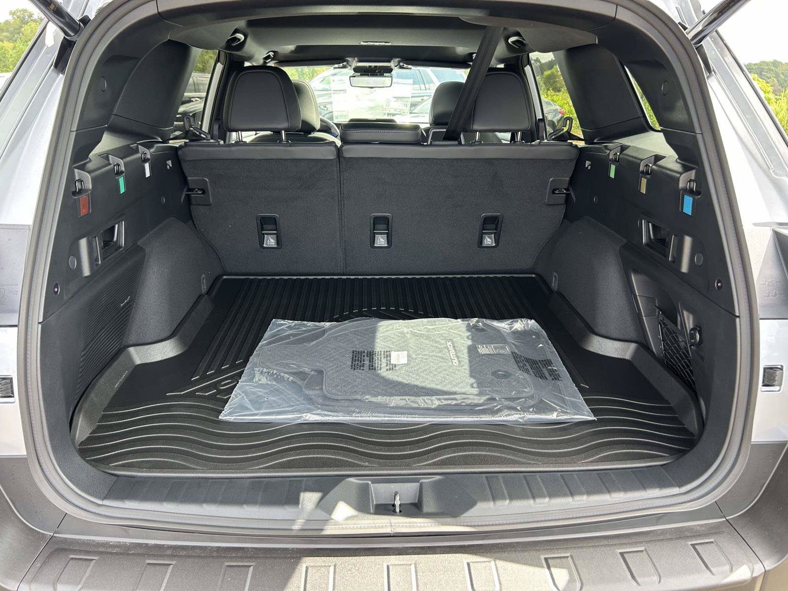 New 2026 Subaru Outback Touring AWD/4WD image 7