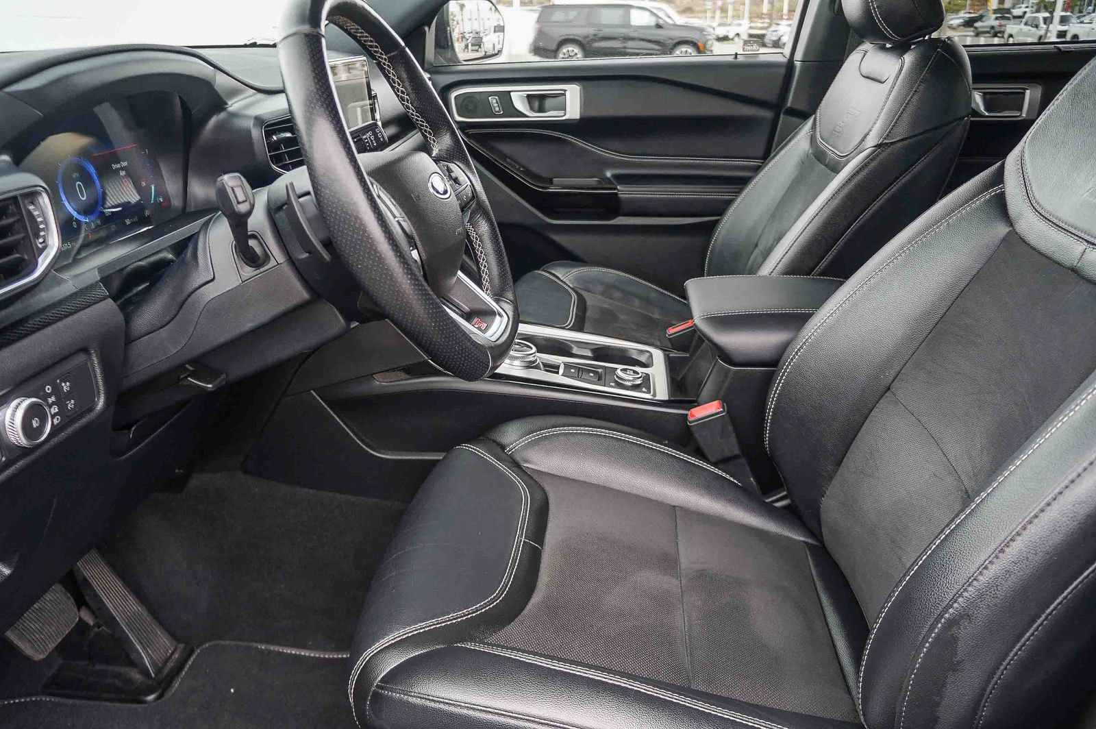 Used 2022 Ford Explorer ST w/ ST Street Pack AWD/4WD image 19