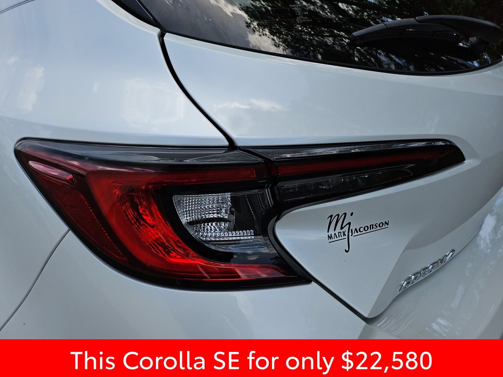 Used 2023 Toyota Corolla SE FWD image 20