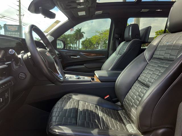 Certified 2023 Cadillac Escalade Sport Platinum w/ LPO, ONYX Package AWD/4WD image 41