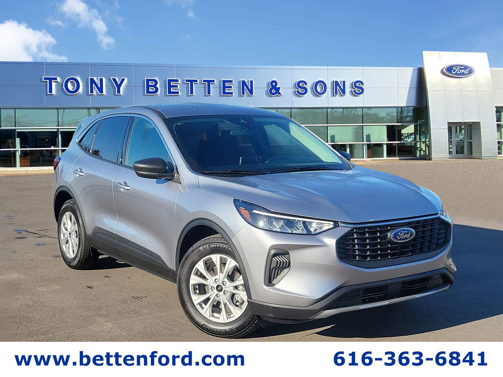 Used 2023 Ford Escape Active w/ Cold Weather Package image 1