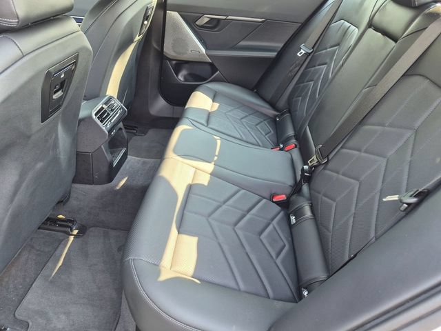 Used 2024 BMW i5 eDrive40i w/ M Sport Package RWD image 26