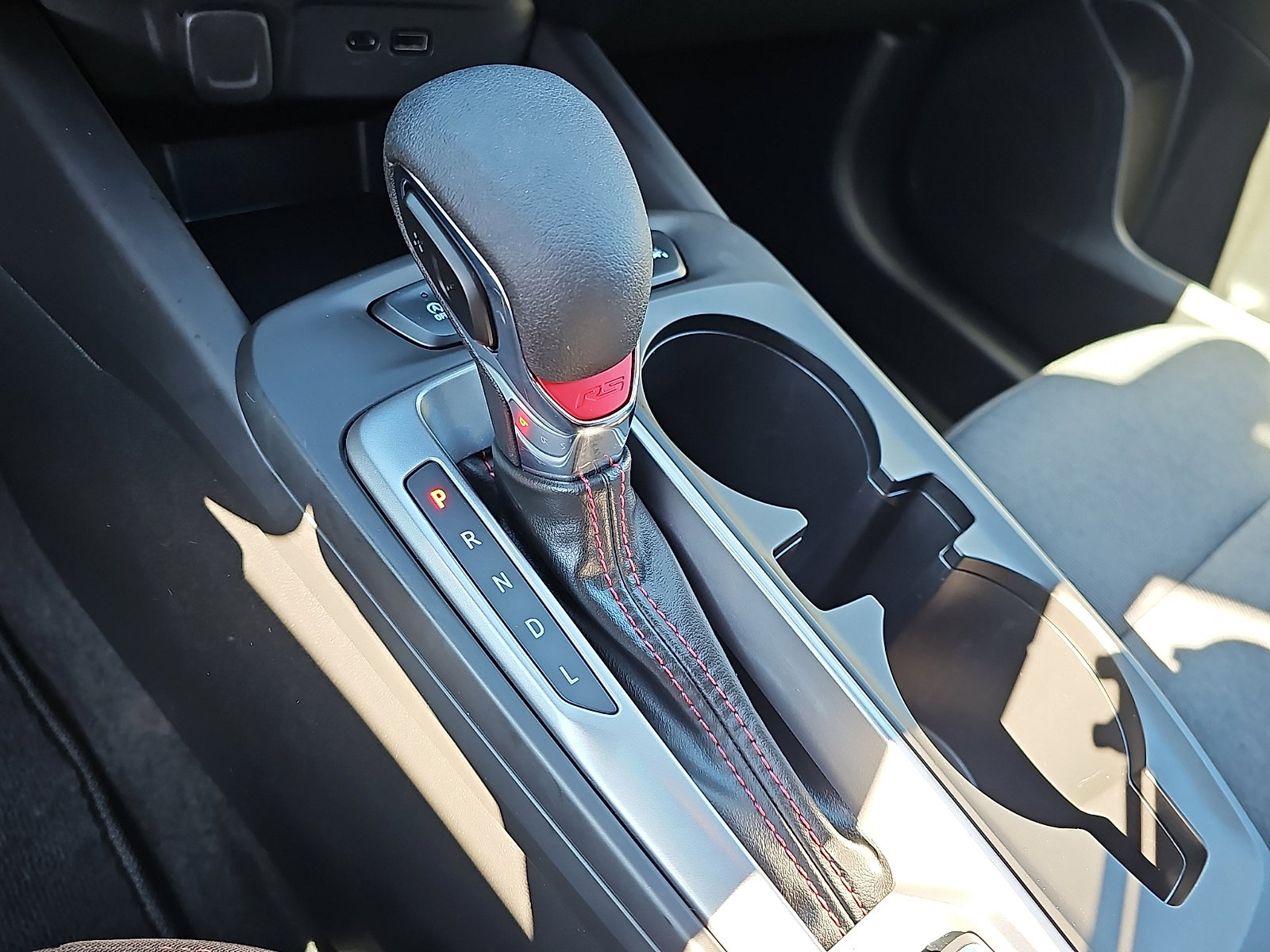 Used 2024 Chevrolet Trax RS image 14