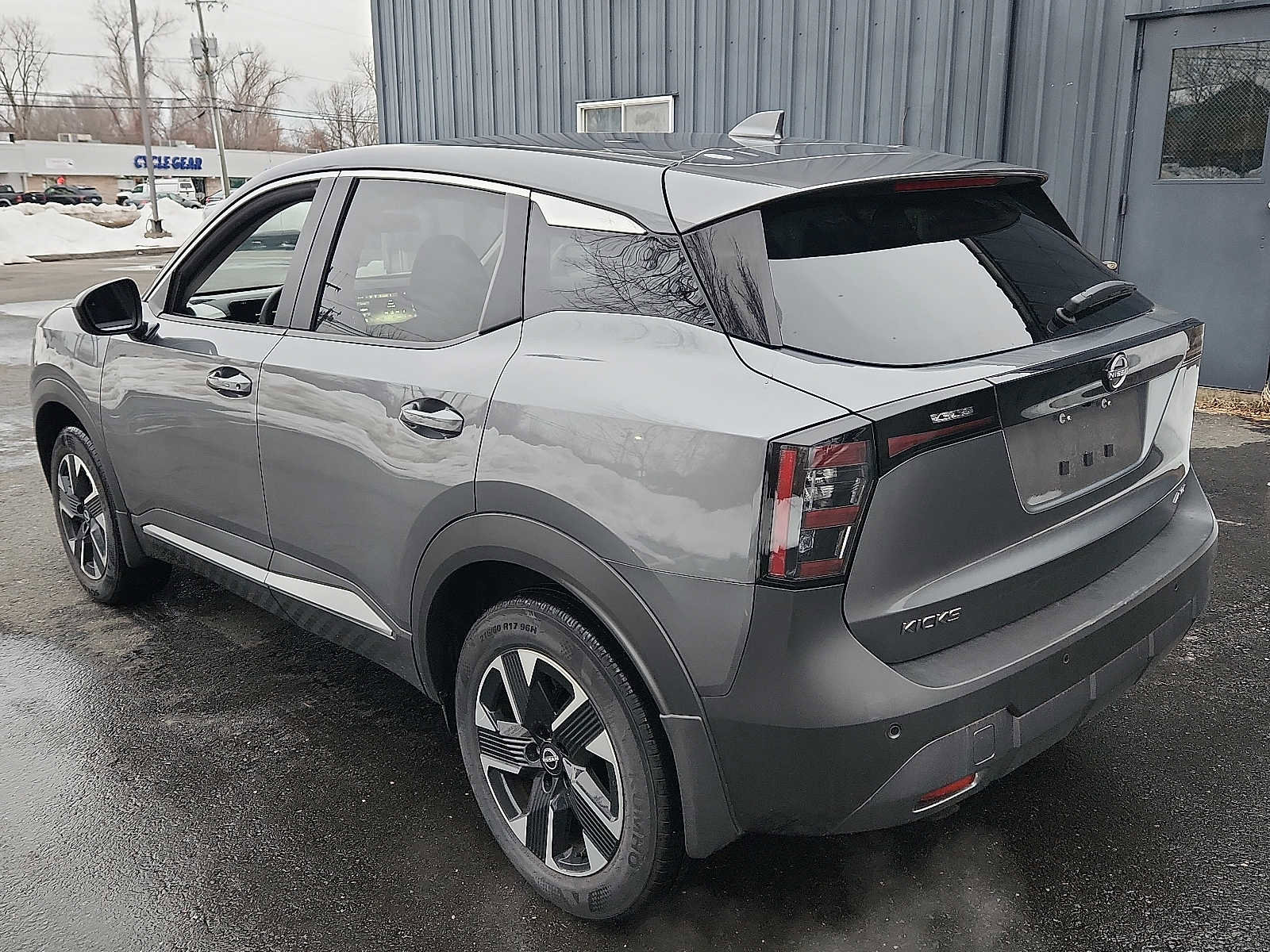Certified 2025 Nissan Kicks SV w/ Illumination Package AWD/4WD image 6