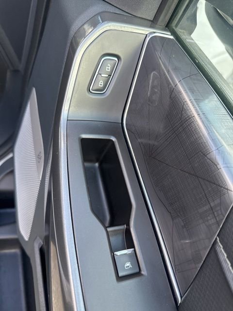 Used 2021 Ford F150 XLT w/ Equipment Group 302A High image 20