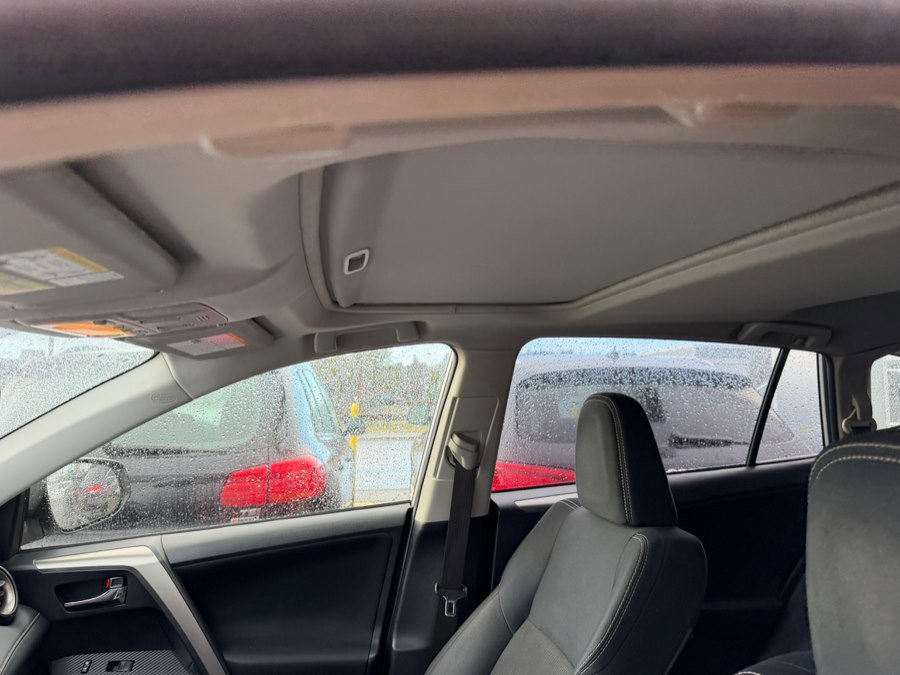 Used 2015 Toyota RAV4 XLE image 13