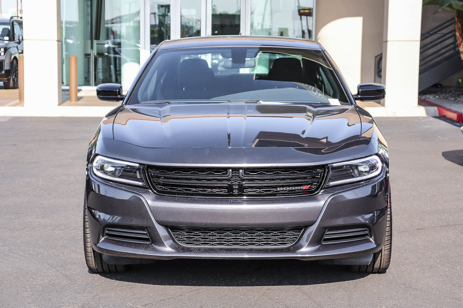 Used 2023 Dodge Charger SXT RWD image 2