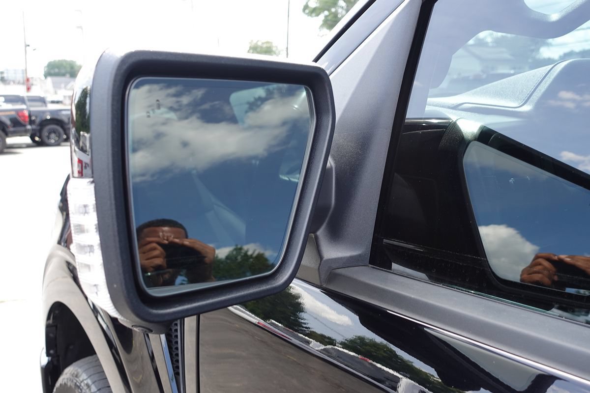 Used 2024 Ford F150 Lariat w/ Bed Utility Package AWD/4WD image 8